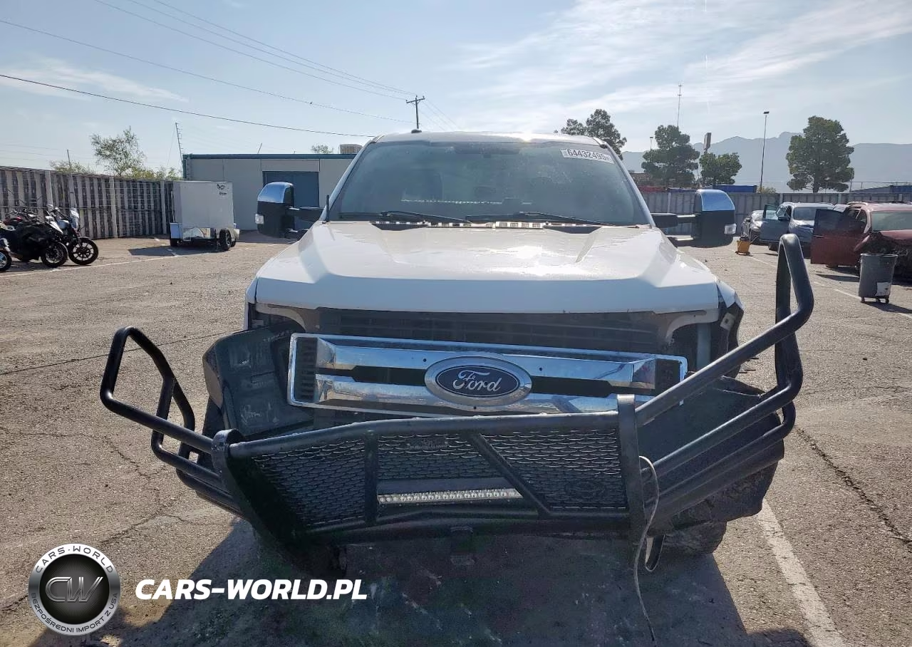 2018 Ford F250 Super Duty VIN:1FT7W2B66JEB72614 - 5