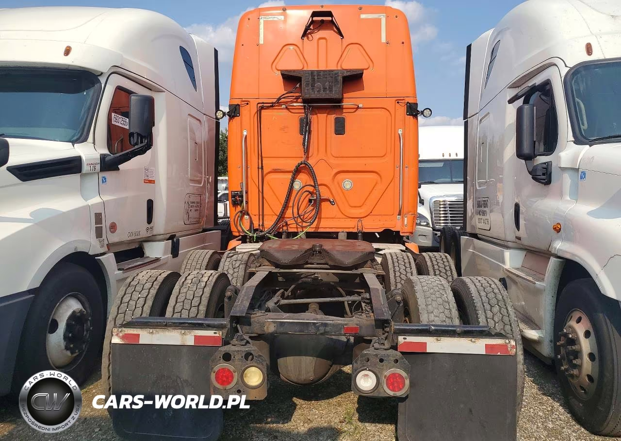 2012 Freightliner Cascadia 125 VIN:1FUJGLDR6CSBT4073 - 6