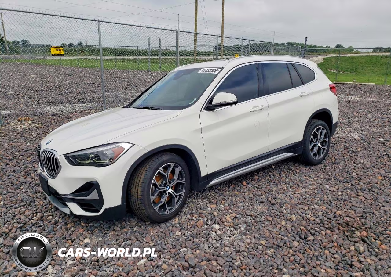 2022 BMW X1 xDrive28I VIN:WBXJG9C01N5U74116 - 1