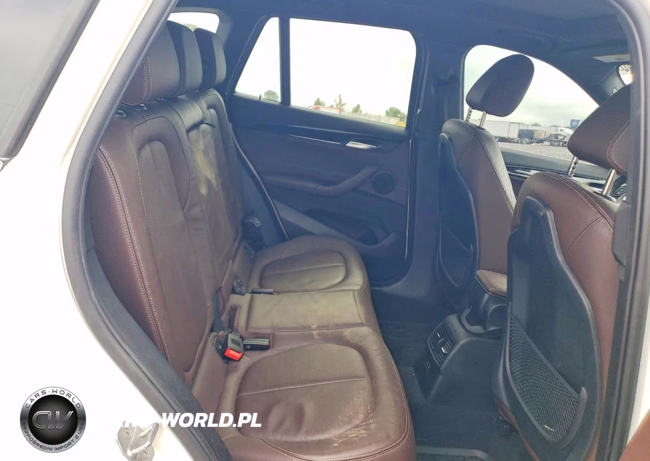 2022 BMW X1 xDrive28I VIN:WBXJG9C01N5U74116 - 10