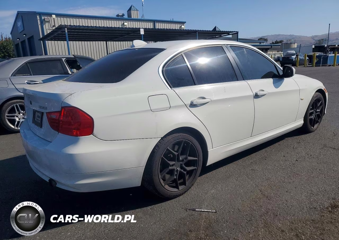 2011 BMW 335 I VIN:WBAPM5C56BE575617 - 3