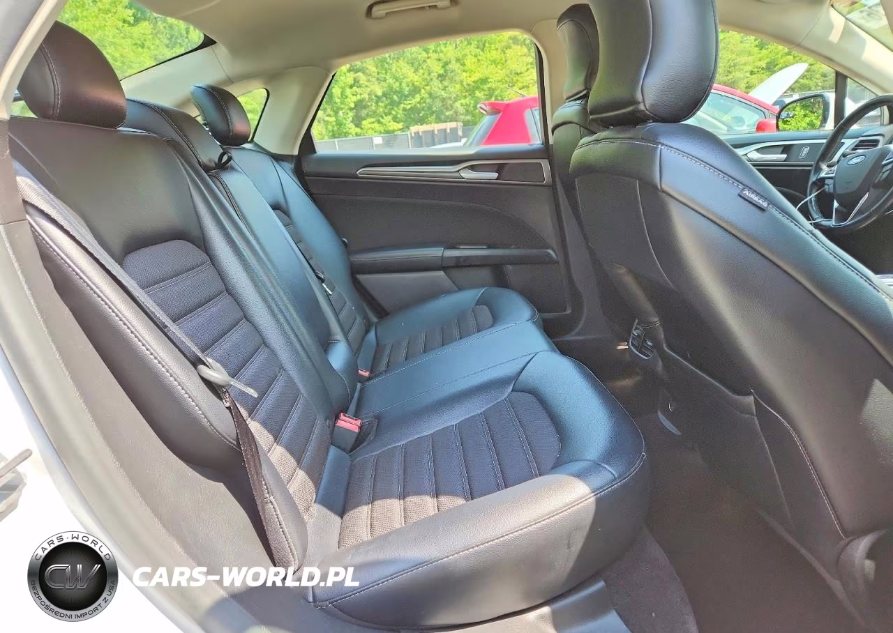 2017 Ford Fusion Se VIN:3FA6P0T94HR322576 - 10