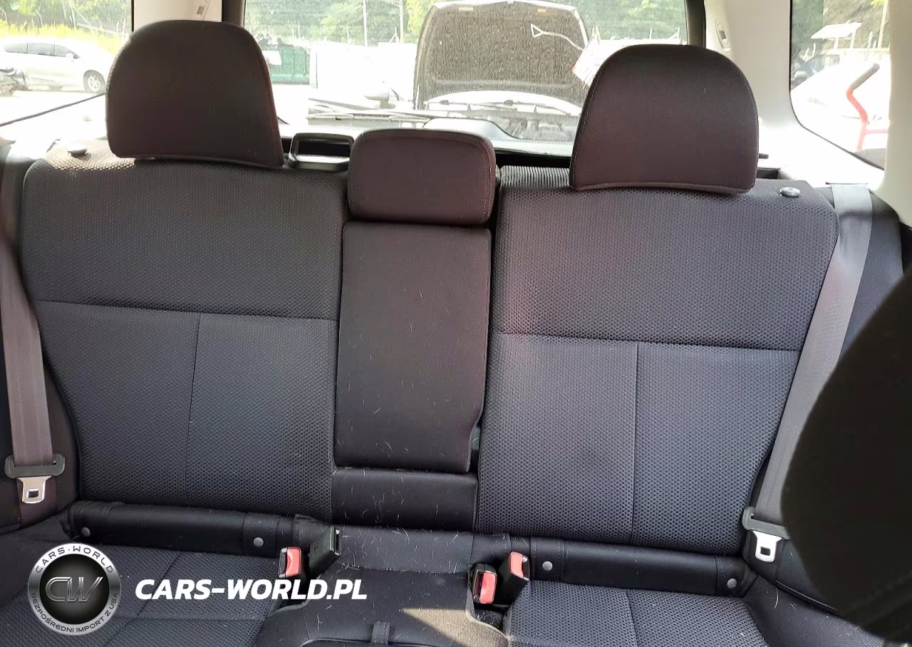 2011 Subaru Forester 2.5X Premium VIN:JF2SHADC3BH752079 - 10