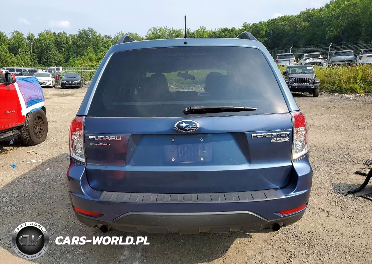 2011 Subaru Forester 2.5X Premium VIN:JF2SHADC3BH752079 - 6