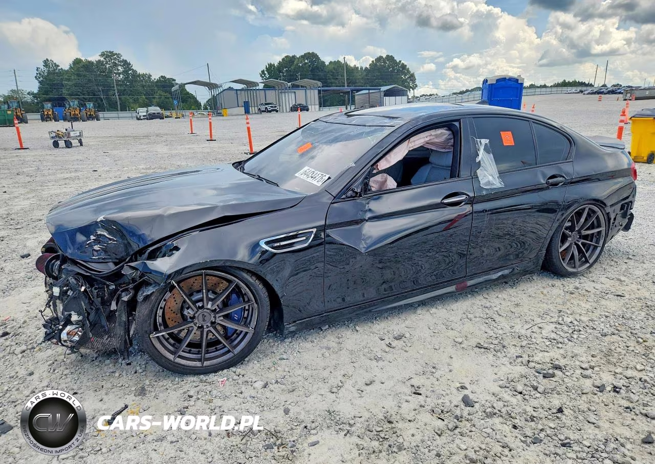 2016 BMW M5 – zdjęcie 1 z 12
