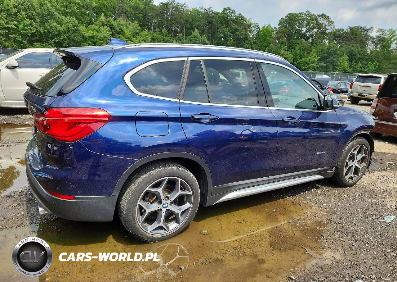 2018 BMW X1 xDrive28I VIN:WBXHT3C30J5F91832 - 3
