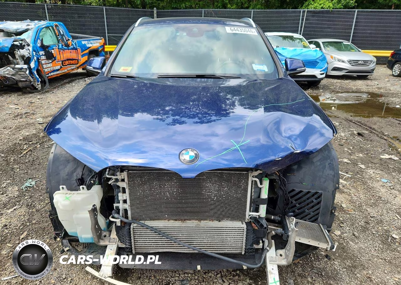 2018 BMW X1 xDrive28I VIN:WBXHT3C30J5F91832 - 5