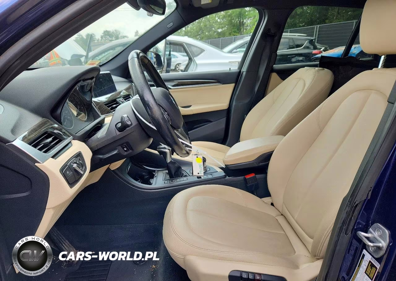 2018 BMW X1 xDrive28I VIN:WBXHT3C30J5F91832 - 7