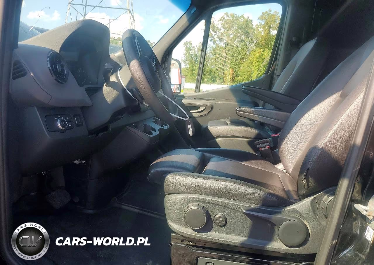 2020 Mercedes-Benz Sprinter 3500 VIN:W1W5EDHY0LT023651 - 7