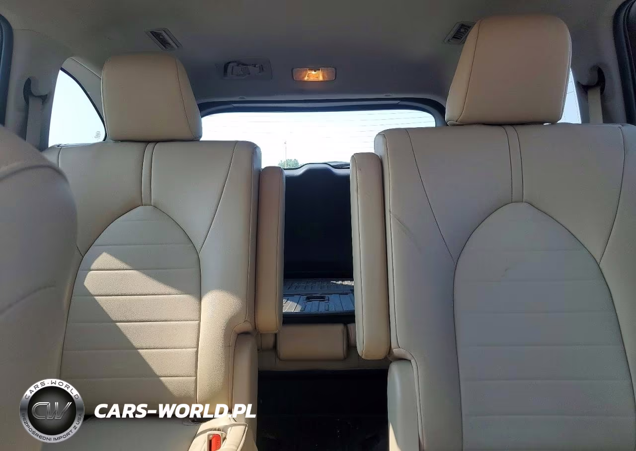 2022 Toyota Highlander Xle VIN:5TDHZRBH0NS219478 - 10