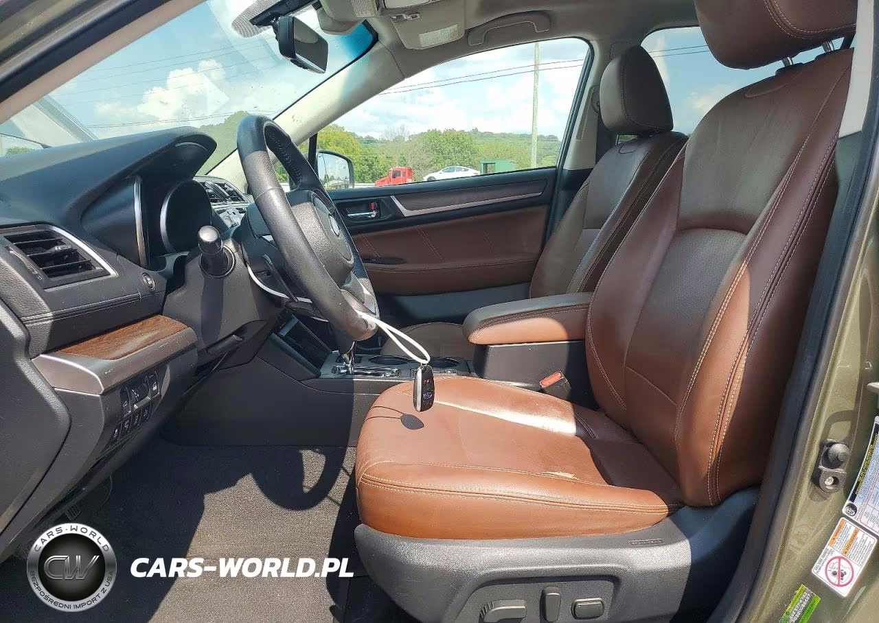 2018 Subaru Outback Touring VIN:4S4BSATC7J3316716 - 7