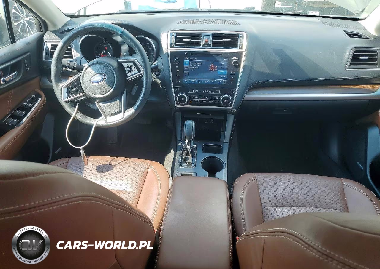 2018 Subaru Outback Touring VIN:4S4BSATC7J3316716 - 8
