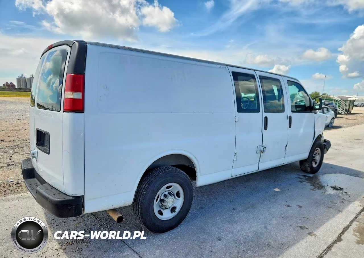 2009 Chevrolet Express 2500 Delivery Van VIN:1GCGG29C391171223 - 3