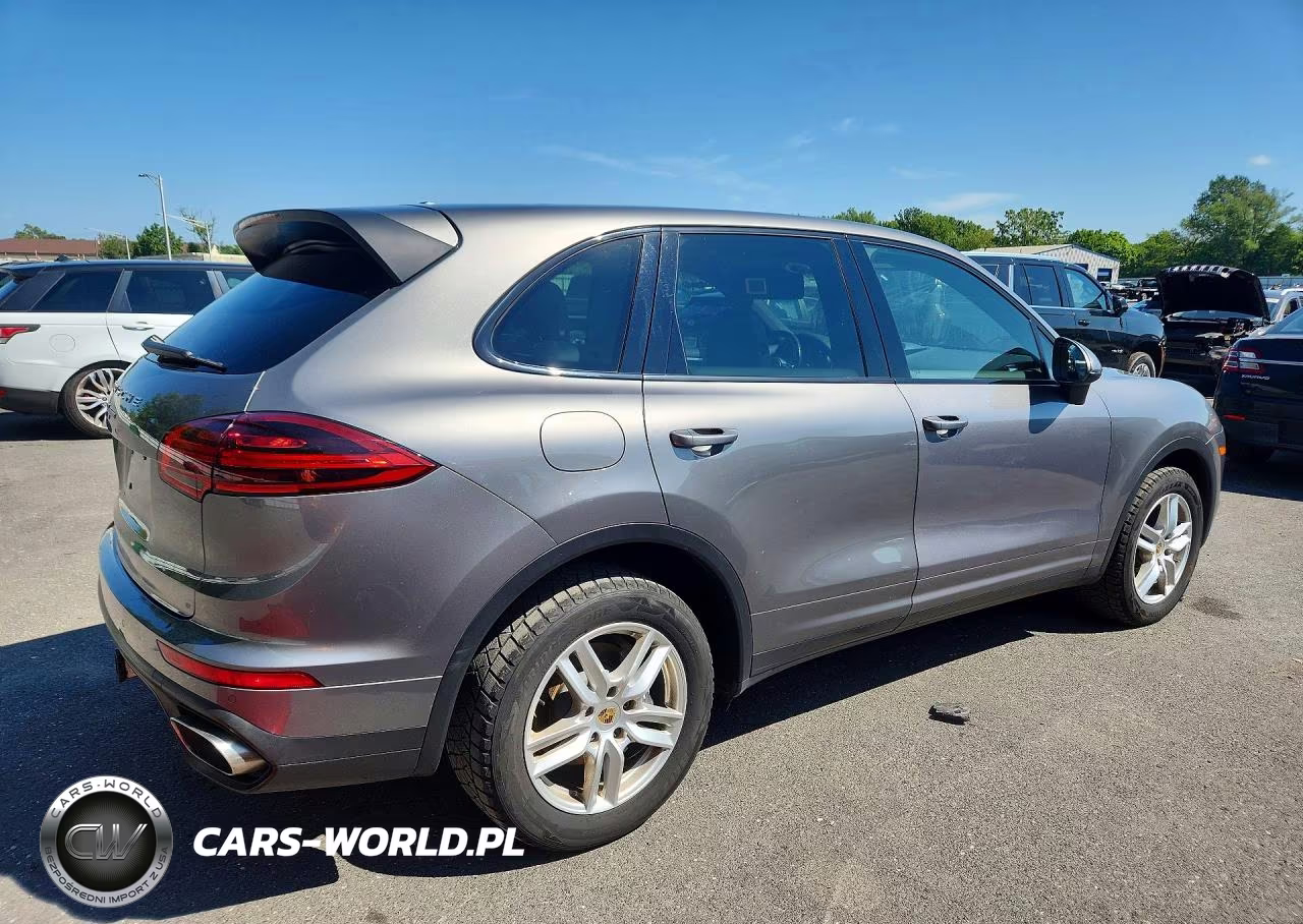 2015 Porsche Cayenne VIN:WP1AF2A2XFLA35195 - 3