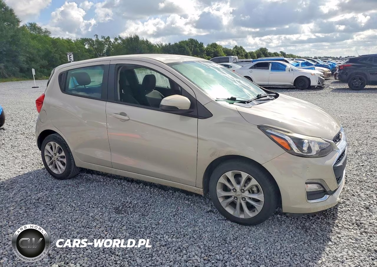 2020 Chevrolet Spark 1Lt VIN:KL8CD6SA4LC418065 - 4