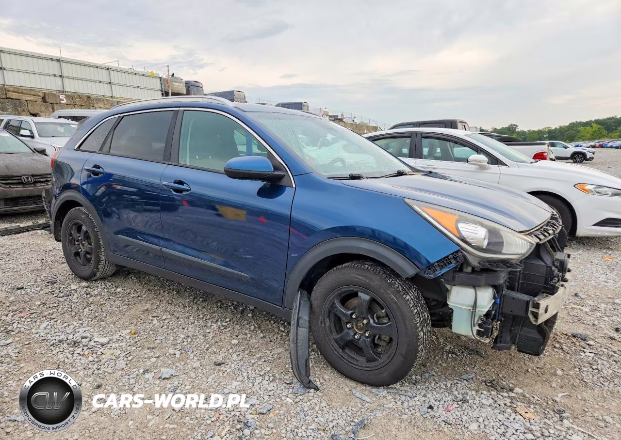 2018 Kia Niro Lx VIN:KNDCB3LC4J5142922 - 4