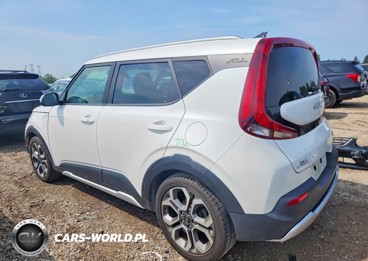 2022 Kia Soul X-Line VIN:KNDJ23AU1N7173073 - 2