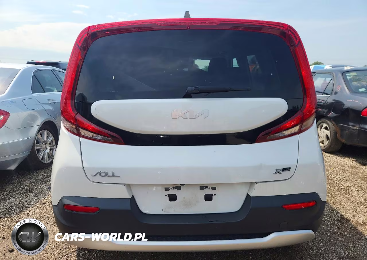 2022 Kia Soul X-Line VIN:KNDJ23AU1N7173073 - 6