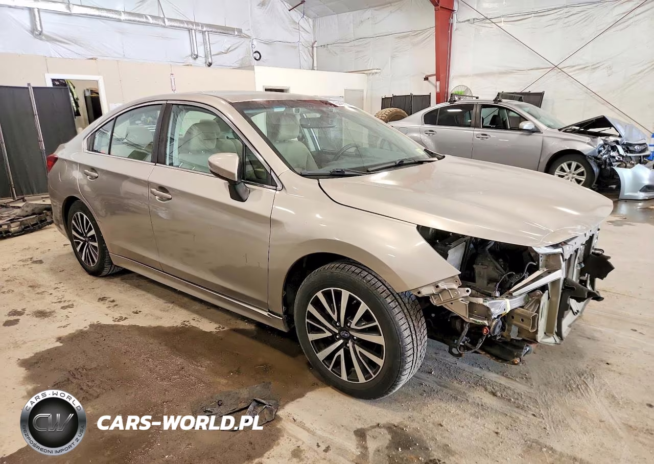 2019 Subaru Legacy 2.5I Premium VIN:4S3BNAF64K3036898 - 4