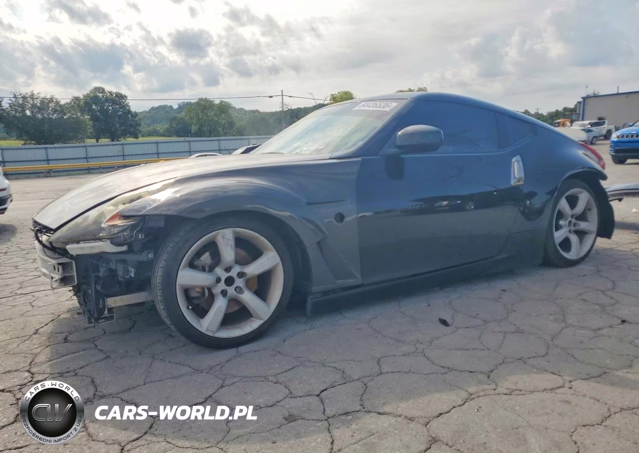 2018 Nissan 370Z Base – zdjęcie 1 z 13