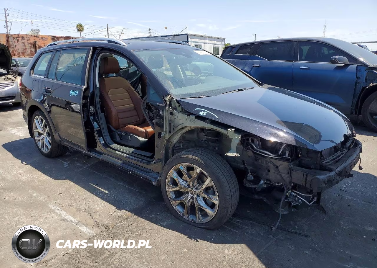 2019 Volkswagen Golf Alltrack S VIN:3VWH17AU3KM503254 - 4