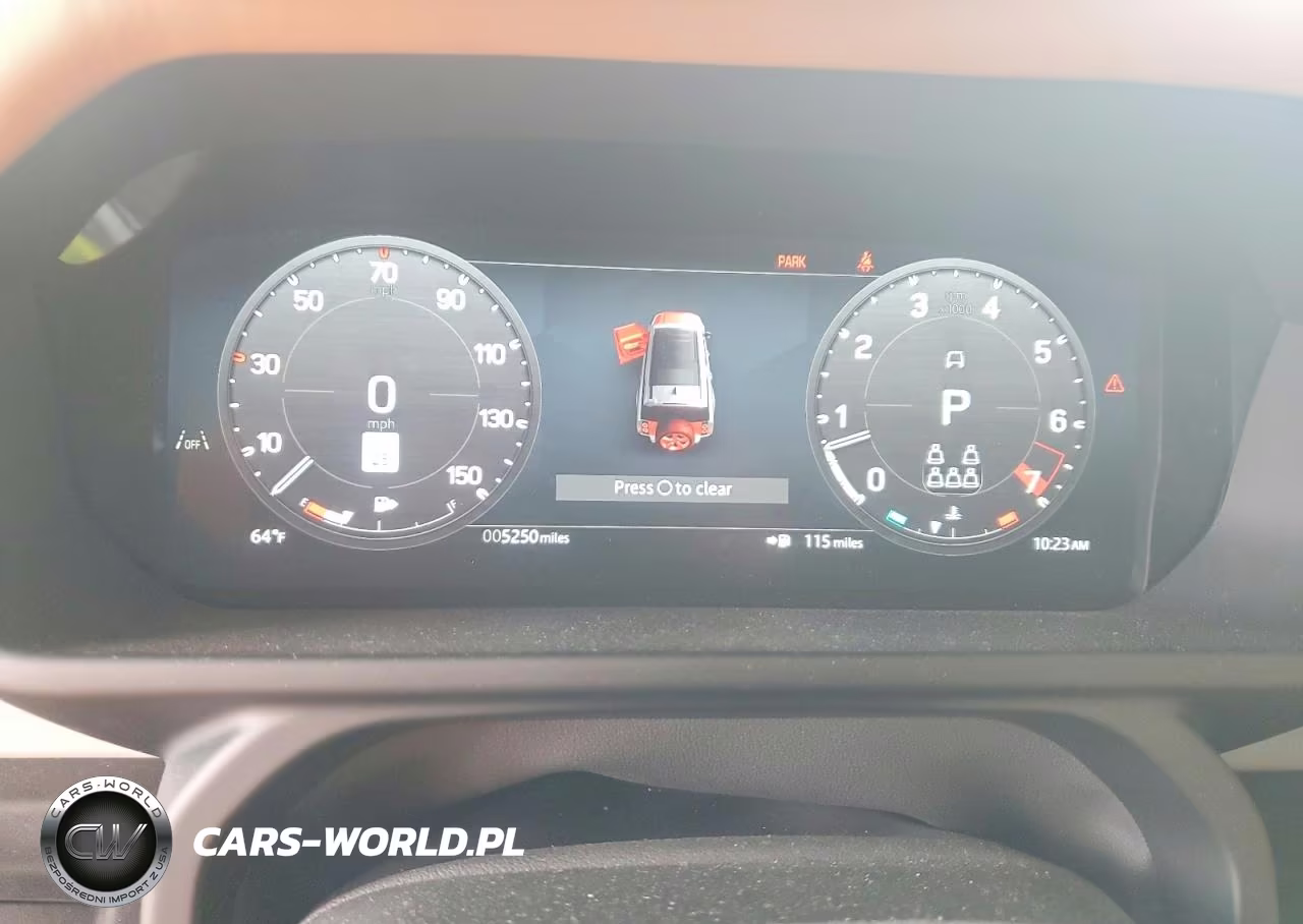 2026 Land Rover Defender 130 S VIN:SALEJFFUXT2501317 - 9
