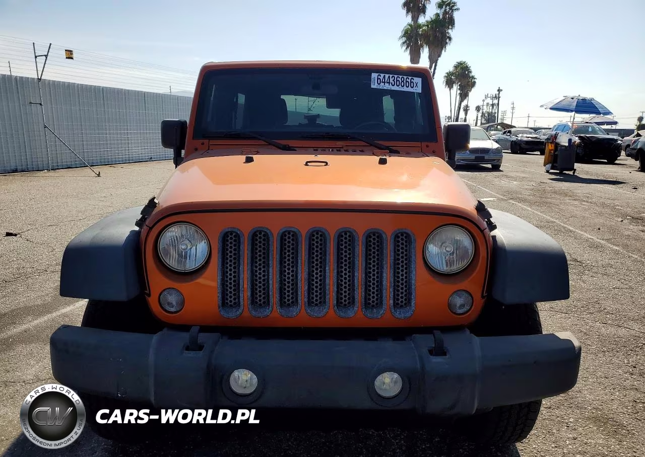 2011 Jeep Wrangler Unlimited Sport VIN:1J4HA3H13BL520624 - 5