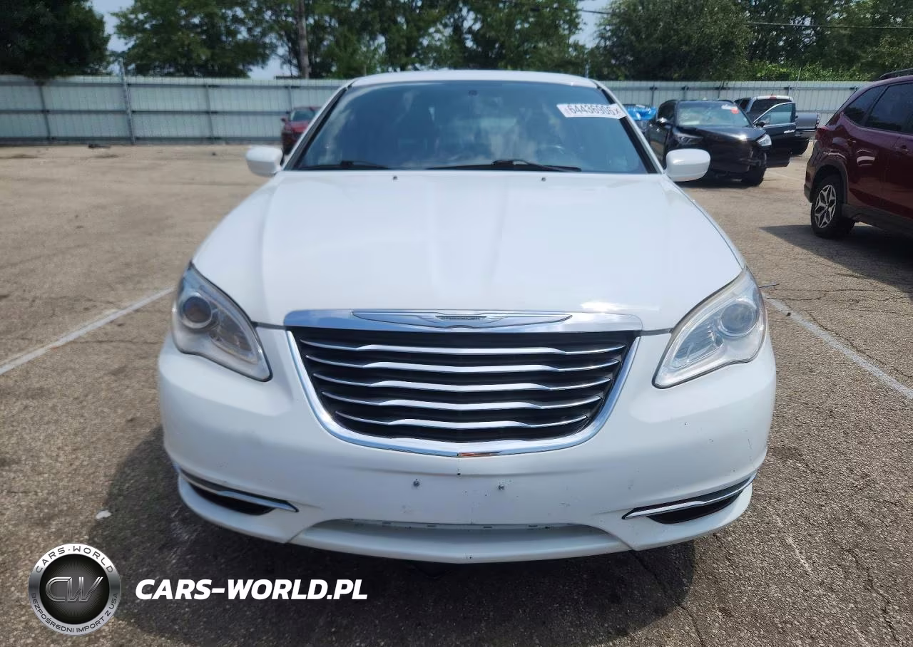 2012 Chrysler 200 Touring VIN:1C3CCBBB6CN295227 - 5