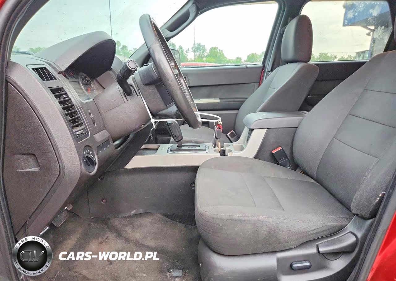 2010 Ford Escape Xlt VIN:1FMCU0DG4AKC88163 - 7