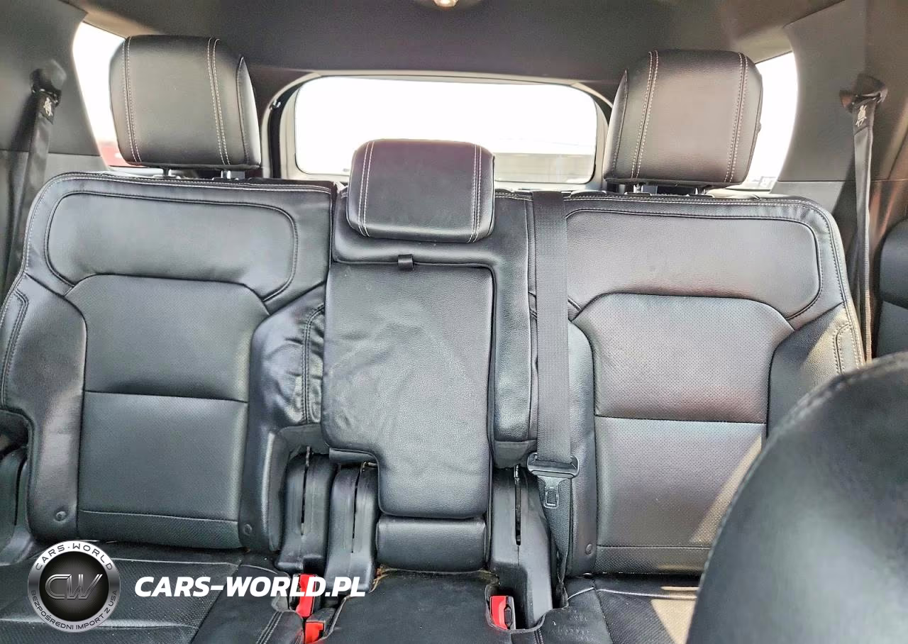 2016 Ford Explorer Limited VIN:1FM5K8FH9GGA68340 - 10