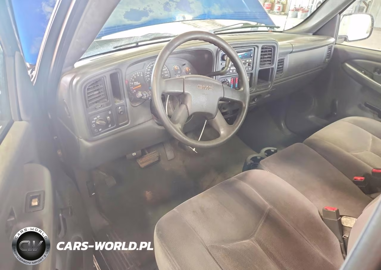 2007 GMC New Sierra C1500 Classic VIN:1GTEC14Z47E186425 - 8