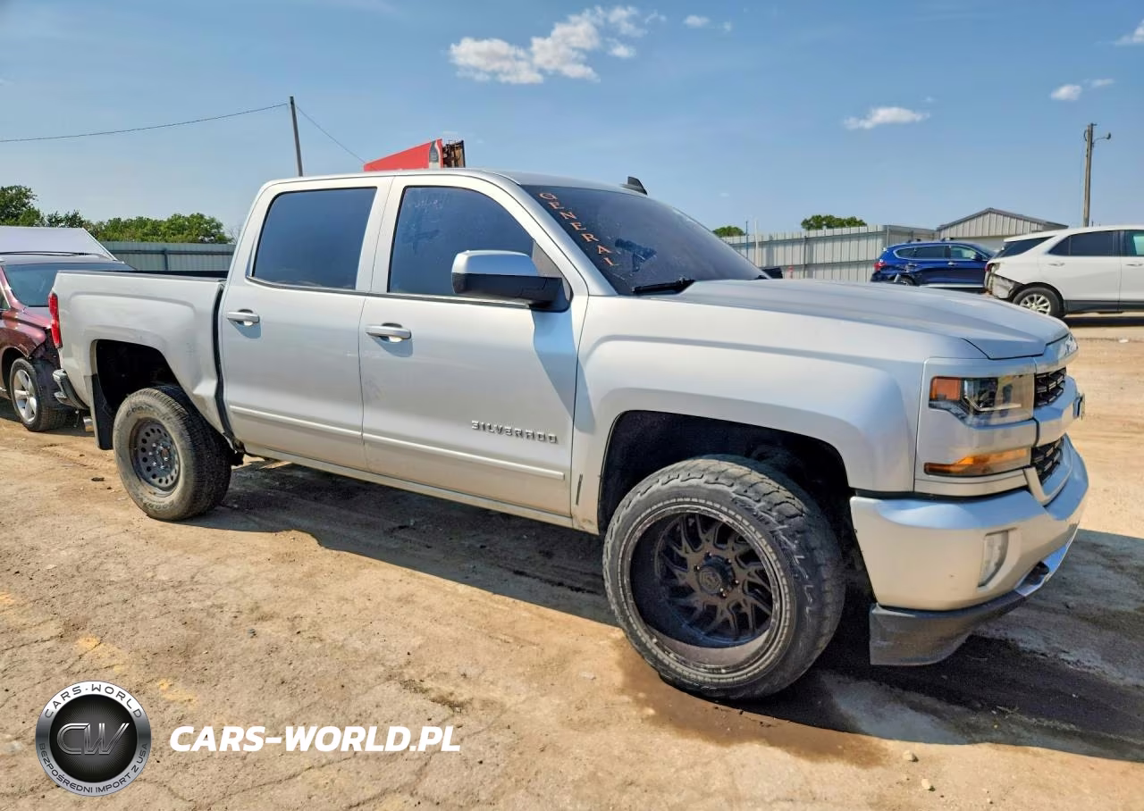 2018 Chevrolet Silverado K1500 Lt VIN:3GCUKRECXJG377239 - 4