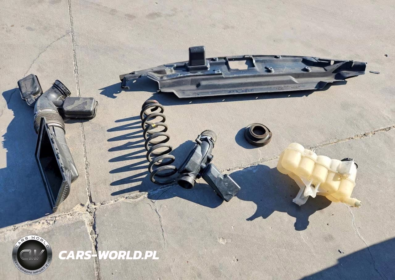 2021 Ford F250 Super Duty VIN:1FT7W2B66MEC18365 - 12