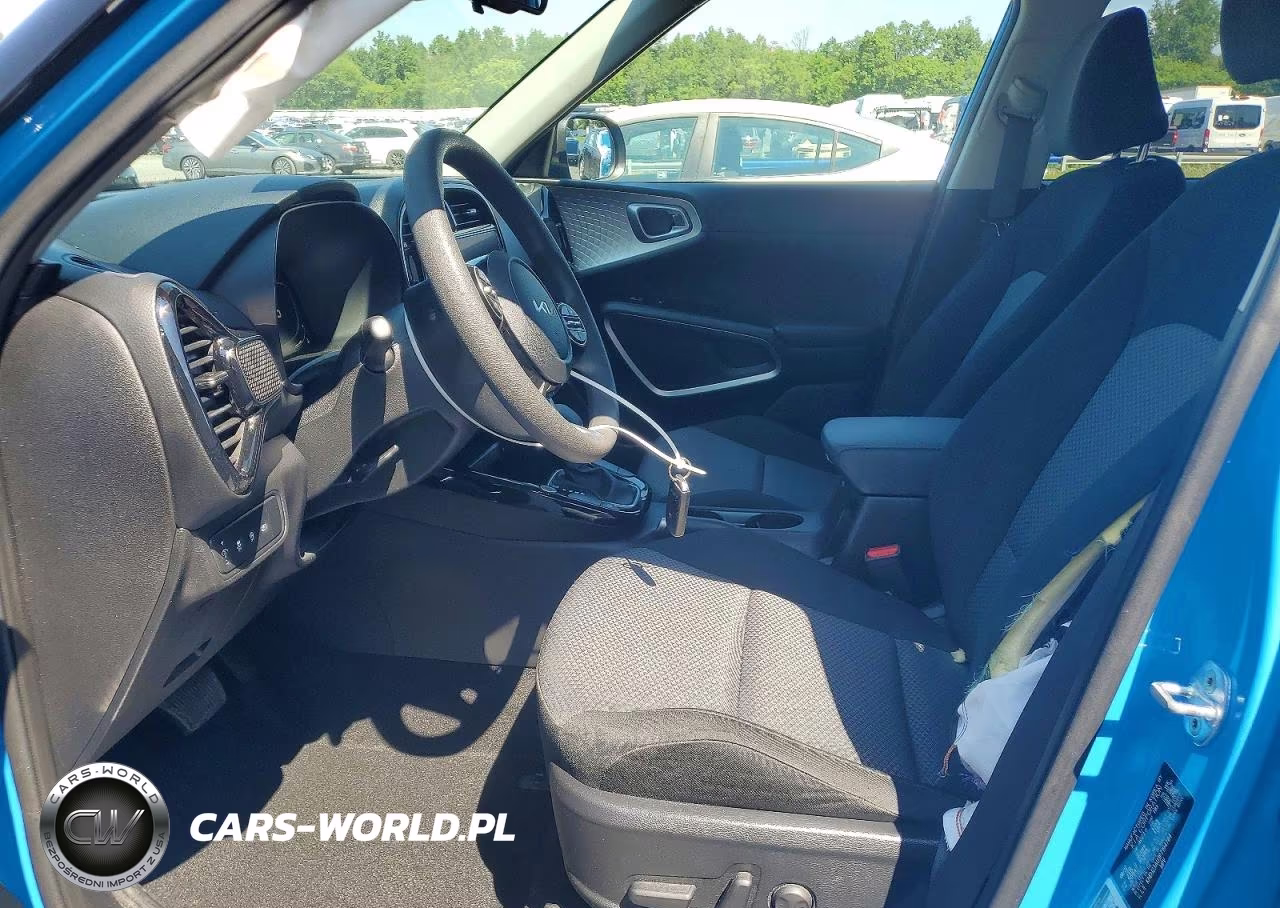 2023 Kia Soul S VIN:KNDJ23AU3P7194784 - 7