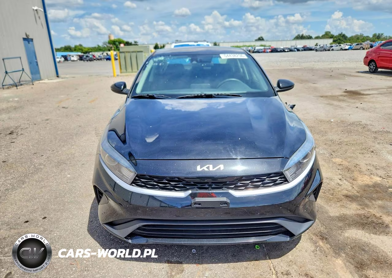 2022 Kia Forte Lxs VIN:3KPF24AD2NE482384 - 5
