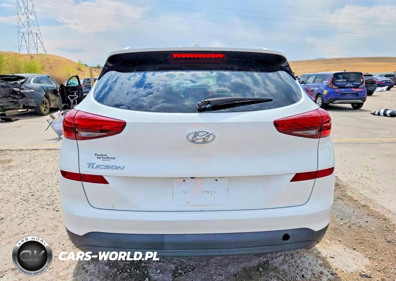 2019 Hyundai Tucson Value VIN:KM8J33A43KU069366 - 6
