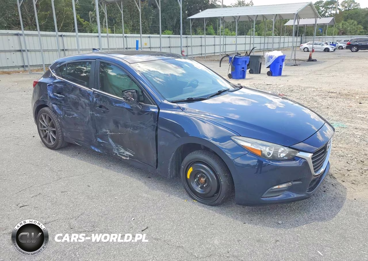 2018 Mazda 3 Touring VIN:3MZBN1L33JM223442 - 4