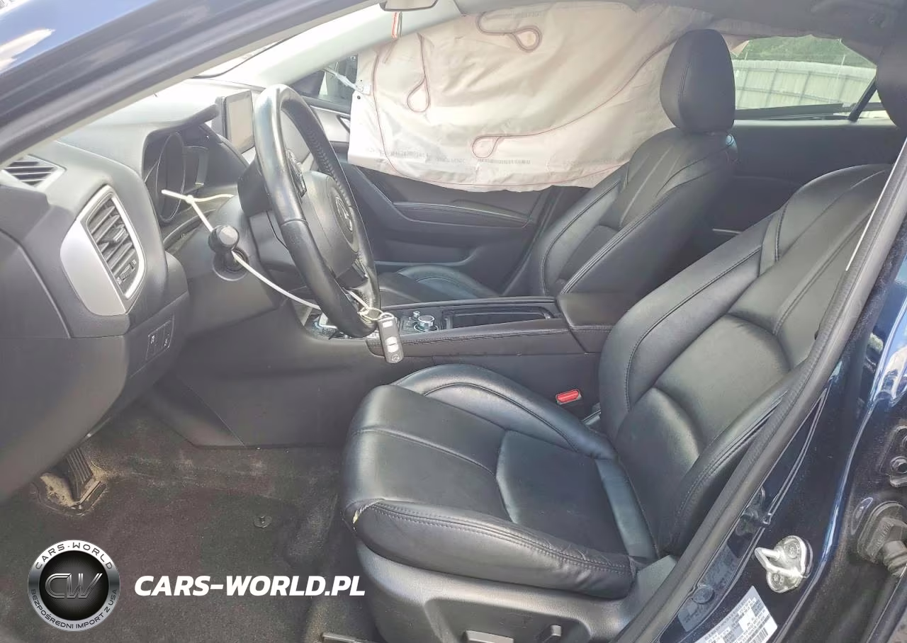 2018 Mazda 3 Touring VIN:3MZBN1L33JM223442 - 7