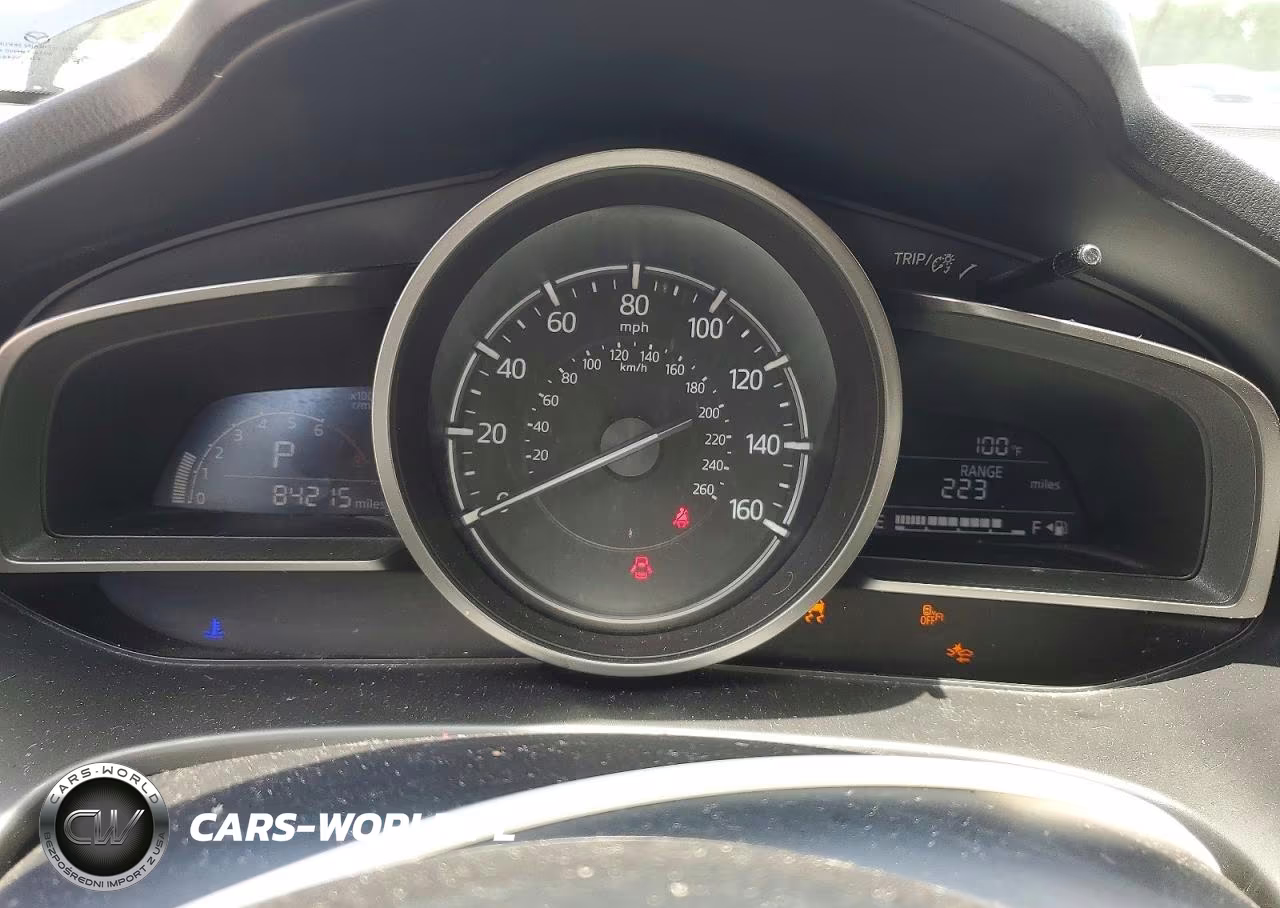 2018 Mazda 3 Touring VIN:3MZBN1L33JM223442 - 9