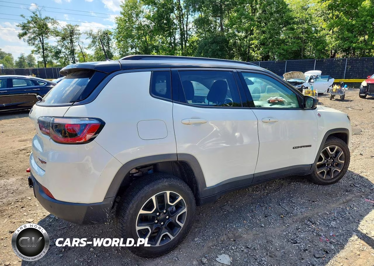 2021 Jeep Compass Trailhawk VIN:3C4NJDDB6MT521562 - 3