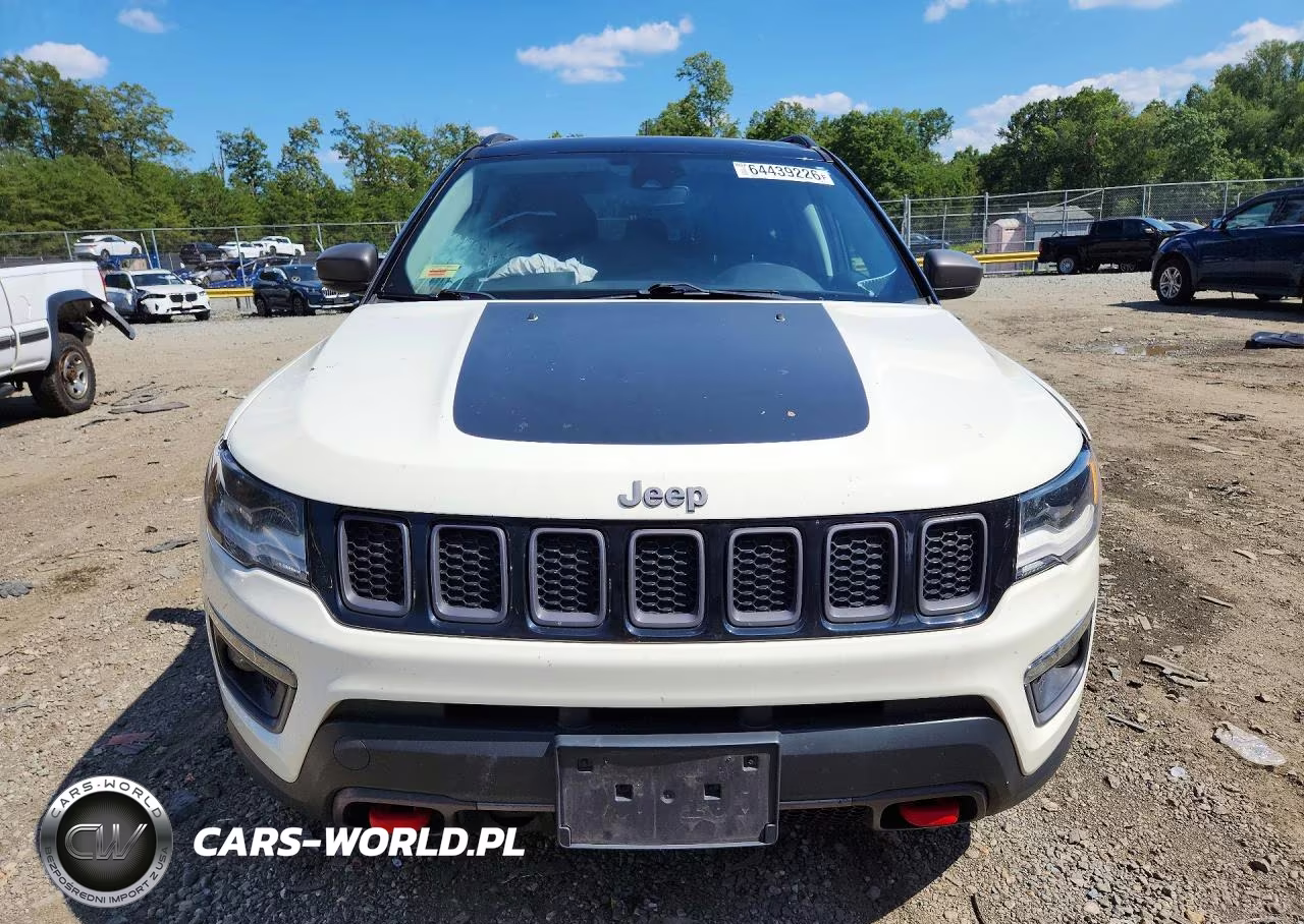 2021 Jeep Compass Trailhawk VIN:3C4NJDDB6MT521562 - 5