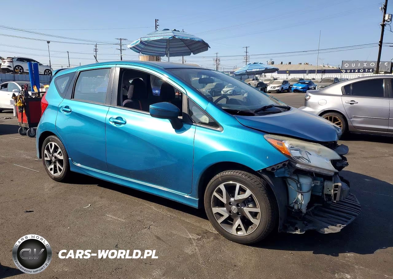 2015 Nissan Versa Note Sr VIN:3N1CE2CP1FL392097 - 4