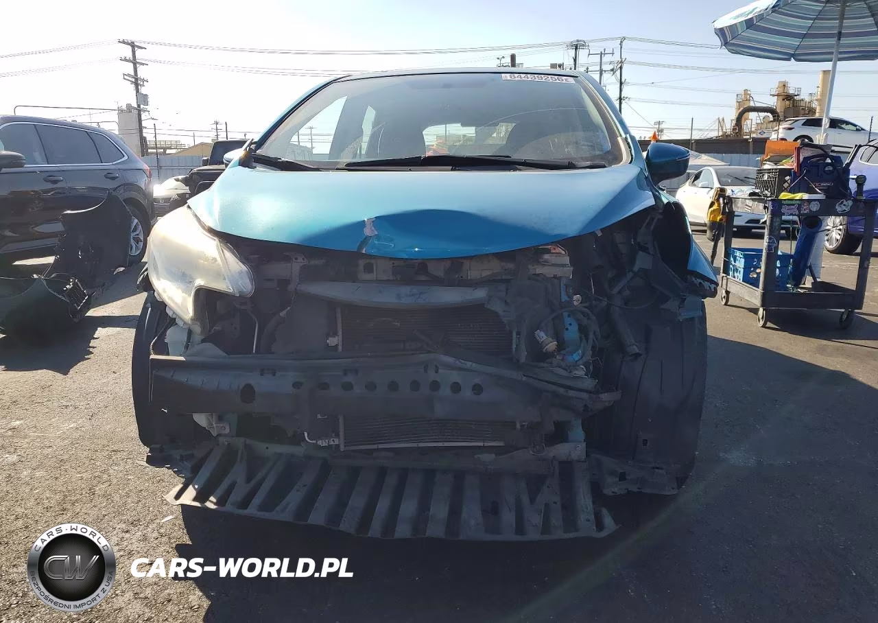 2015 Nissan Versa Note Sr VIN:3N1CE2CP1FL392097 - 5