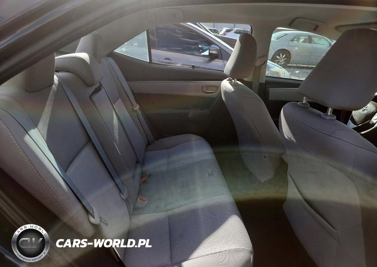 2016 Toyota Corolla Le VIN:5YFBURHE9GP563727 - 10