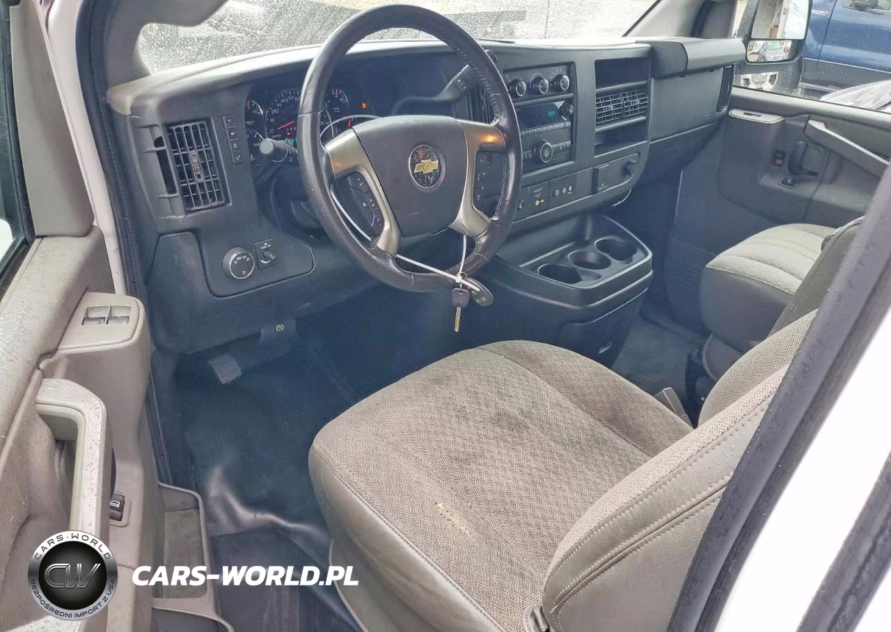 2016 Chevrolet Express G2500 VIN:1GCWGAFF5G1220049 - 8