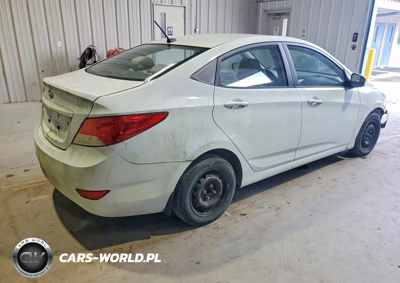 2013 Hyundai Accent Gls VIN:KMHCT4AE6DU323145 - 3