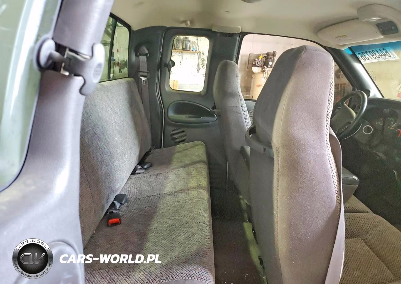 1998 Dodge Ram 3500 VIN:1B7MC3367WJ212181 - 10