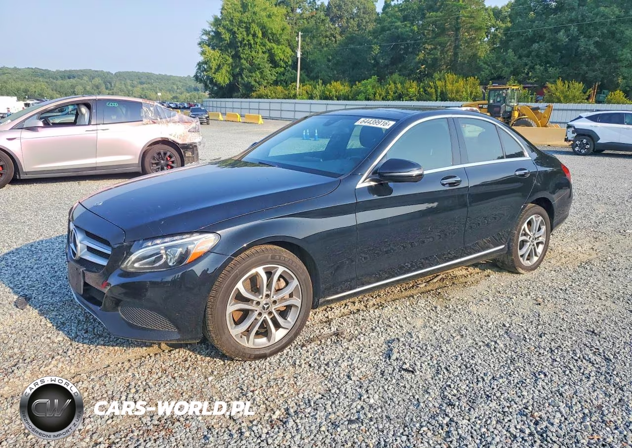2018 Mercedes-Benz C 300 4Matic – zdjęcie 1 z 12