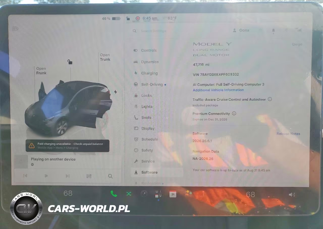 2023 Tesla Model Y VIN:7SAYGDEEXPF609332 - 9