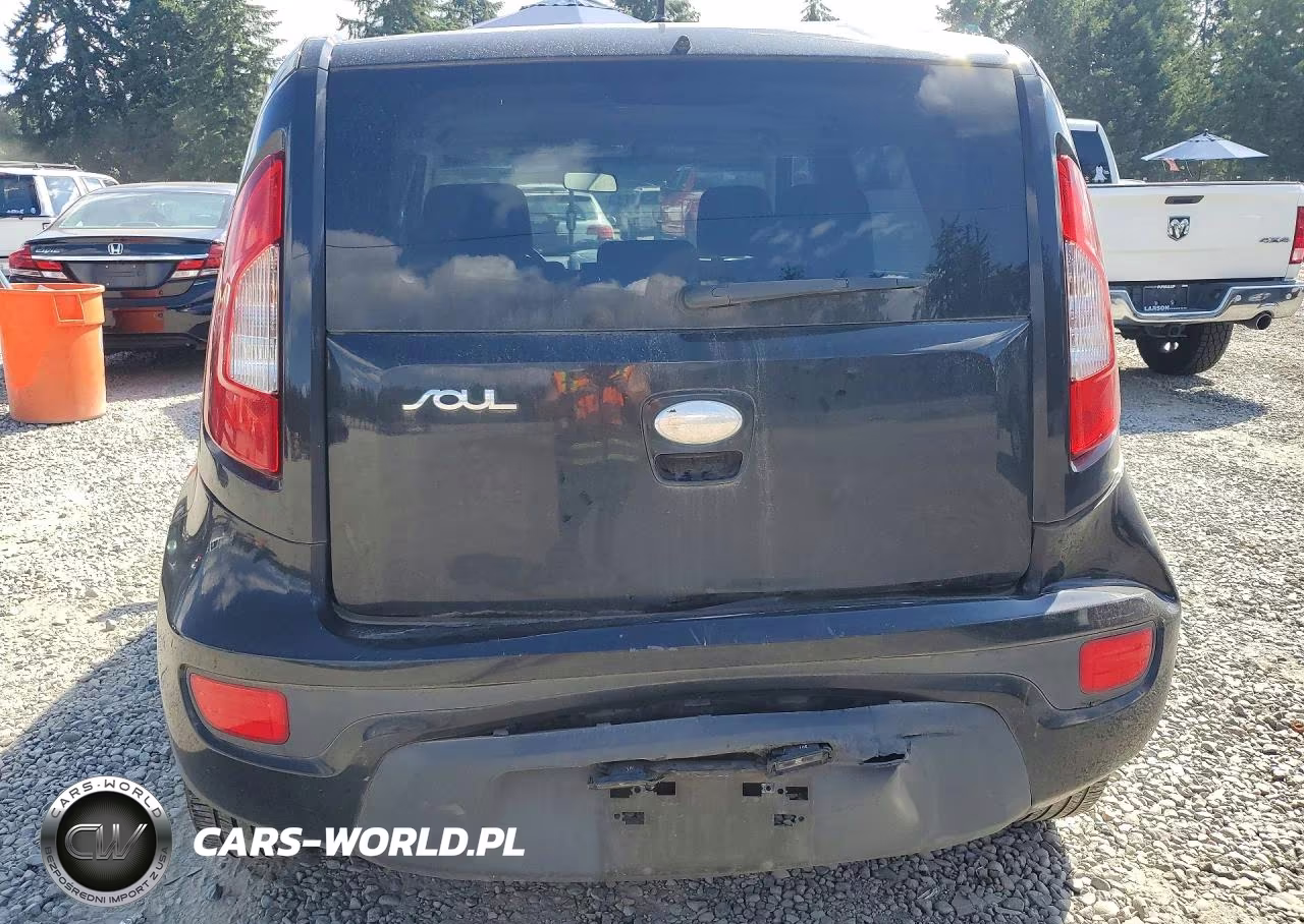 2013 Kia Soul Base VIN:KNDJT2A57D7636395 - 6